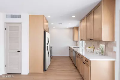 16005 N Nicklaus Lane, Sun City, AZ 85351 - Photo 16