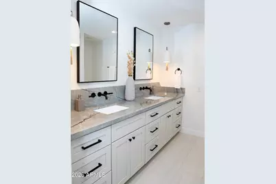 6302 E Winchcomb Drive, Scottsdale, AZ 85254 - Photo 48