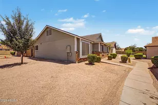 1055 N Recker Rd, Mesa, AZ 85205 - Photo 4
