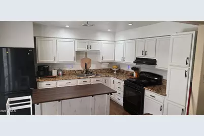4126 W Cavalier Drive, Phoenix, AZ 85019 - Photo 2