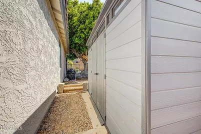 9185 W Irma Lane, Peoria, AZ 85382 - Photo 34