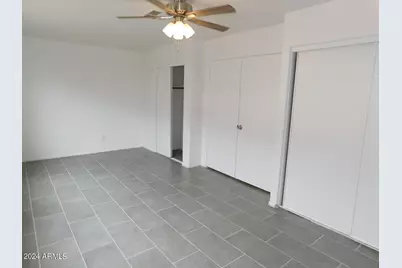 2874 W Muriel Drive, Phoenix, AZ 85053 - Photo 12