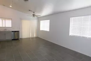 2874 W Muriel Dr, Phoenix, AZ 85053 - Photo 24