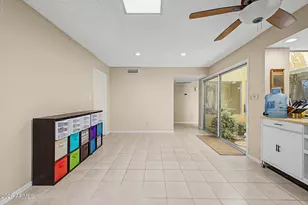 11222 S Talavi Ln, Phoenix, AZ 85044 - Photo 14