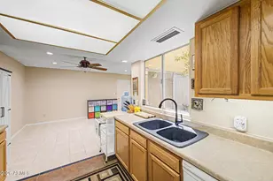11222 S Talavi Ln, Phoenix, AZ 85044 - Photo 18