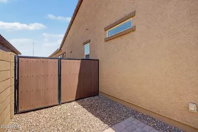 9416 S 41st Drive, Laveen, AZ 85339 - Photo 32