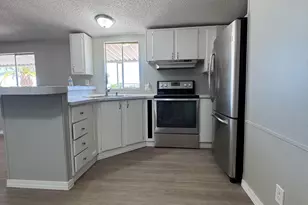652 S Ellsworth Rd, Mesa, AZ 85208 - Photo 4