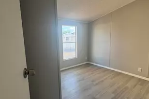 400 W Baseline Rd, Tempe, AZ 85283 - Photo 12