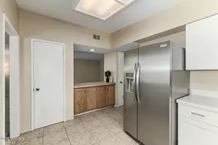 10752 W Peoria Ave, Sun City, AZ 85351 - Photo 6
