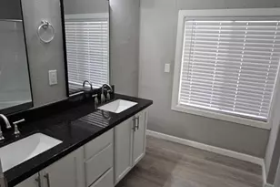 120 N Val Vista Dr, Mesa, AZ 85213 - Photo 4