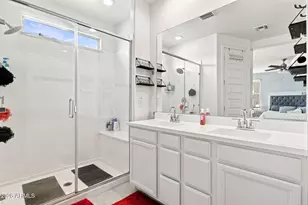 2208 W Dunbar Dr, Phoenix, AZ 85041 - Photo 26