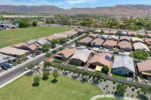 2208 W Dunbar Dr, Phoenix, AZ 85041 - Photo 32