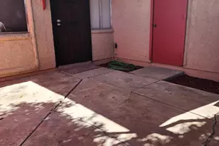 4266 N 68th Dr, Phoenix, AZ 85033 - Photo 16