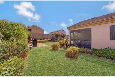 2409 W Allens Peak Drive, San Tan Valley, AZ 85144 - Photo 14