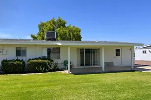 10536 W Clair Dr, Sun City, AZ 85351 - Photo 2