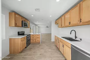 4031 W Claremont St, Phoenix, AZ 85019 - Photo 10