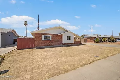 4031 W Claremont Street, Phoenix, AZ 85019 - Photo 2