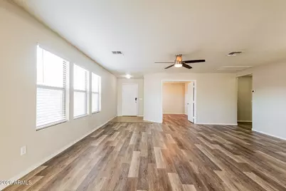 1877 N Greenway Lane, Casa Grande, AZ 85122 - Photo 4