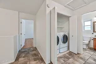 21838 N 41st St, Phoenix, AZ 85050 - Photo 18