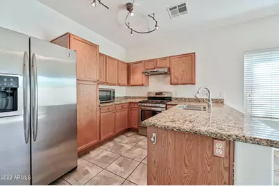 21838 N 41st Street, Phoenix, AZ 85050 - Photo 6