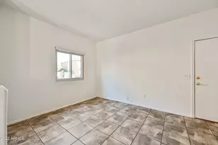 21838 N 41st St, Phoenix, AZ 85050 - Photo 12