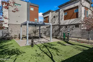 1023 W 5th St, Tempe, AZ 85281 - Photo 40