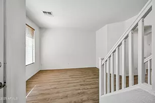 1808 E Dunbar Dr, Phoenix, AZ 85042 - Photo 2