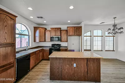 1808 E Dunbar Drive, Phoenix, AZ 85042 - Photo 8