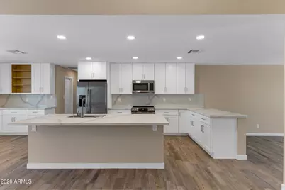18408 N 46th Drive N, Glendale, AZ 85308 - Photo 12