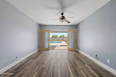 5707 W Cholla Street, Glendale, AZ 85304 - Photo 14