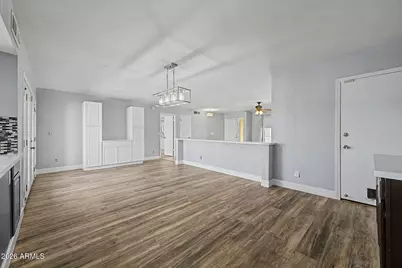 5707 W Cholla Street, Glendale, AZ 85304 - Photo 8