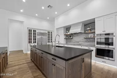 8645 E Wood Drive, Scottsdale, AZ 85260 - Photo 18