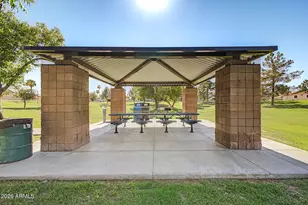 371 W Lodge Dr, Tempe, AZ 85283 - Photo 38