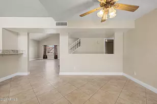 1040 E Ivyglen St, Mesa, AZ 85203 - Photo 8