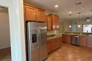 27582 N 90th Ln, Peoria, AZ 85383 - Photo 10