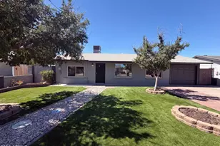 2027 W Corrine Dr, Phoenix, AZ 85029 - Photo 16