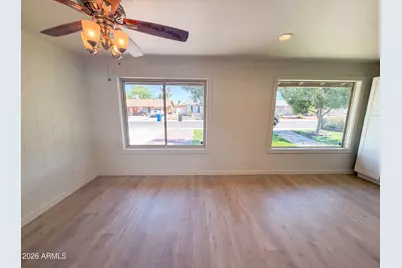 2027 W Corrine Drive, Phoenix, AZ 85029 - Photo 14