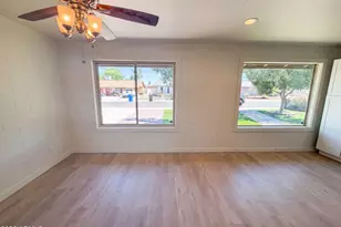 2027 W Corrine Dr, Phoenix, AZ 85029 - Photo 14