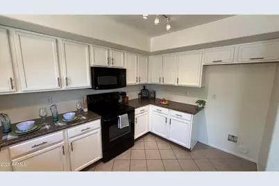 624 W Mesquite Tree Lane, San Tan Valley, AZ 85143 - Photo 8