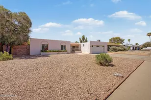 3039 E Windrose Dr, Phoenix, AZ 85032 - Photo 2