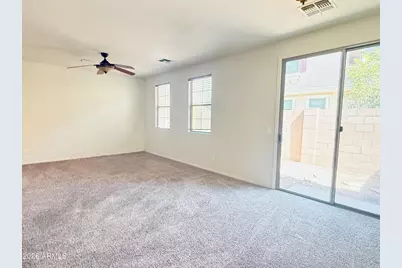 8198 W Groom Creek Road, Phoenix, AZ 85043 - Photo 4