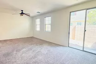 8198 W Groom Creek Rd, Phoenix, AZ 85043 - Photo 4