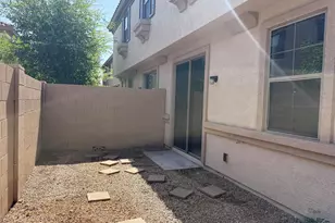 8198 W Groom Creek Rd, Phoenix, AZ 85043 - Photo 18