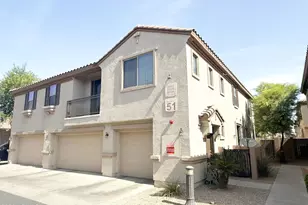 8198 W Groom Creek Rd, Phoenix, AZ 85043 - Photo 2