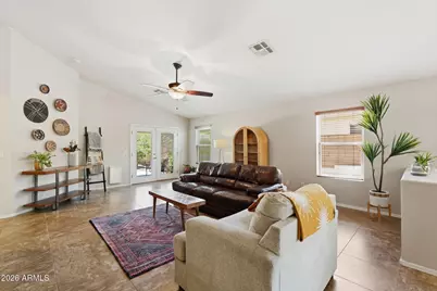 2615 E Beautiful Lane, Phoenix, AZ 85042 - Photo 6