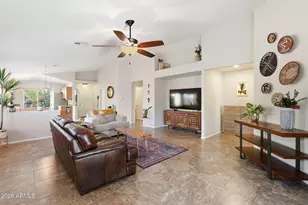 2615 E Beautiful Ln, Phoenix, AZ 85042 - Photo 8