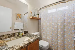 2615 E Beautiful Ln, Phoenix, AZ 85042 - Photo 24