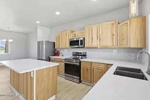26180 N Vineyard Ln, Paulden, AZ 86334 - Photo 16