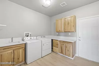 26180 N Vineyard Lane, Paulden, AZ 86334 - Photo 30