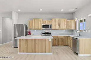 26180 N Vineyard Ln, Paulden, AZ 86334 - Photo 14